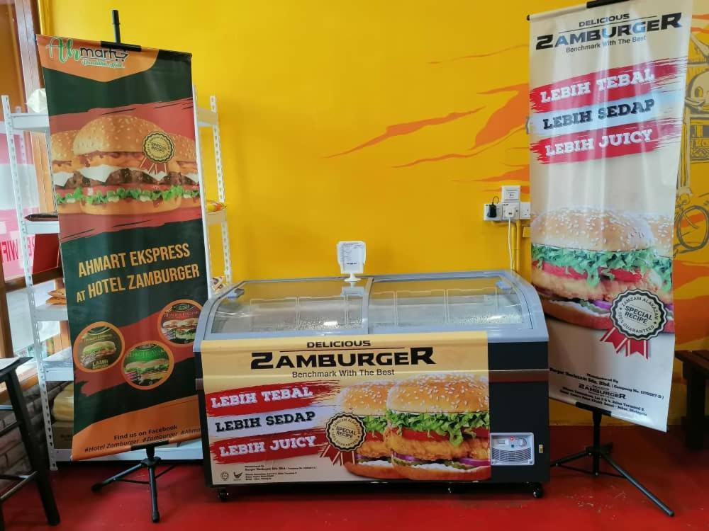 Hotel Zamburger Heritage Melaka Екстер'єр фото